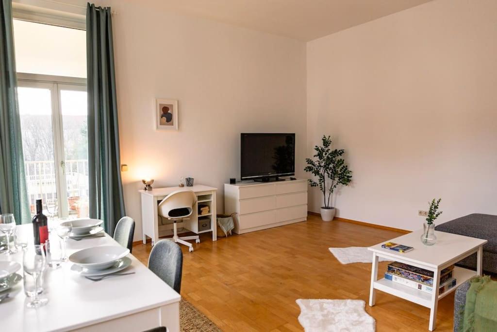 Savoir-Vivre In Unserer Zentralen Balkonwohnung Wien Eksteriør billede